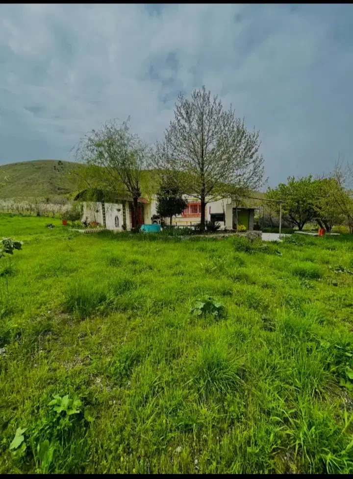 اجاره زمین وسالن ۵۰ متری