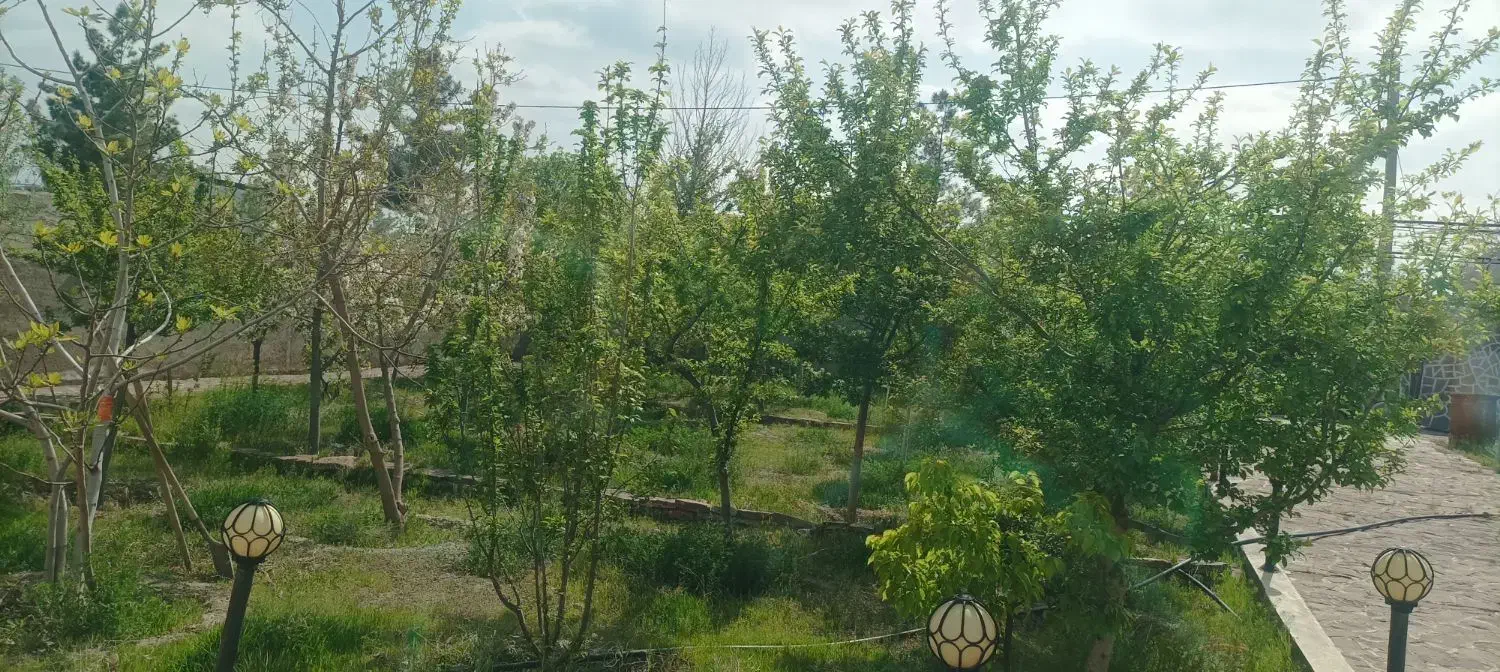 زمین حاشیه اصلی جاده کاهو