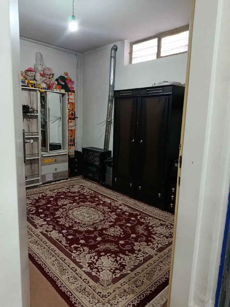 خانه اجاره ای ۱۱۷ متری دارای اتاق خواب و سالن بزرگ