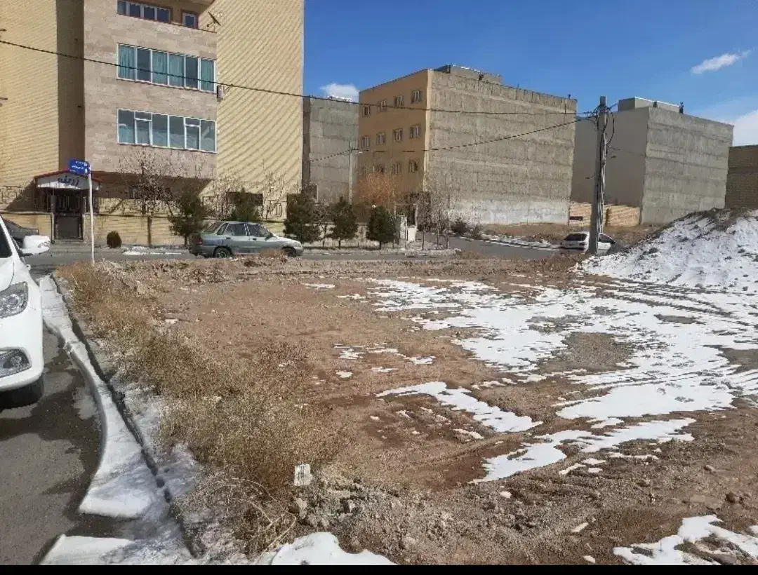 فروش و یا معاوضه قطعه تجاری در اکباتان