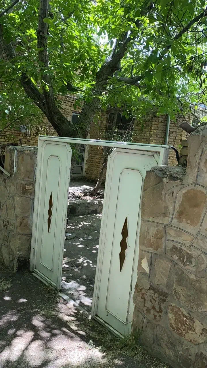 باغ ۳۷۸ متری و خانه ویلایی در شهمیرزاد
