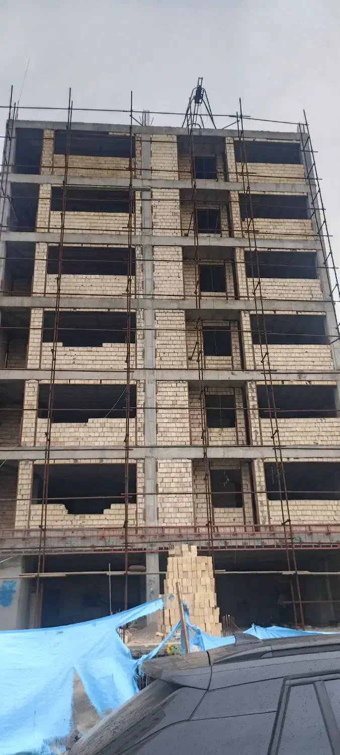 فروش واحد ۹۷و۱۰۰متری