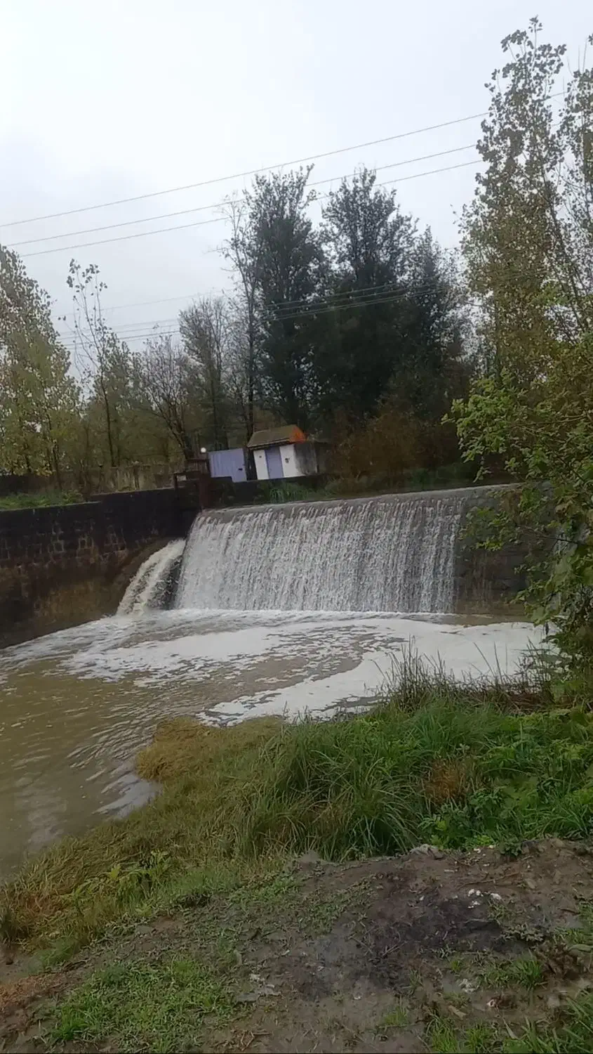 زمین فروشی به متراژ ۶۷۸متر