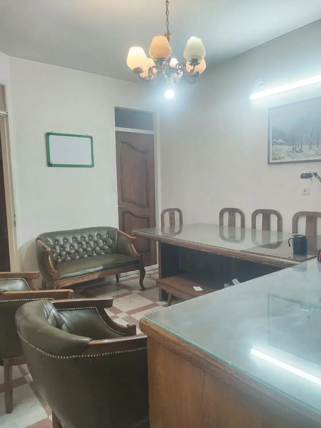 سوئیت اداری مبله