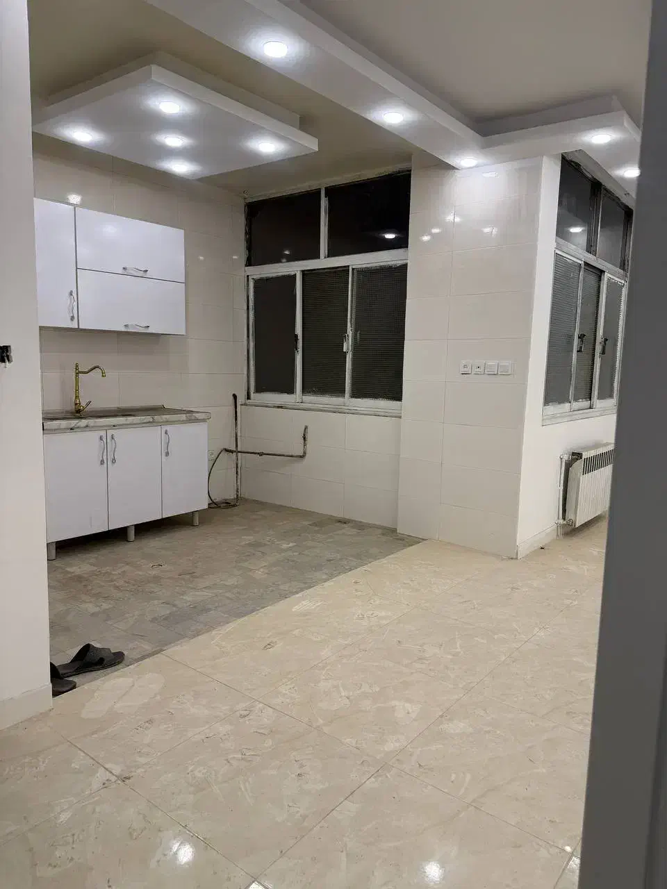 ۶۸ متر تکواحدی فول بازسازی