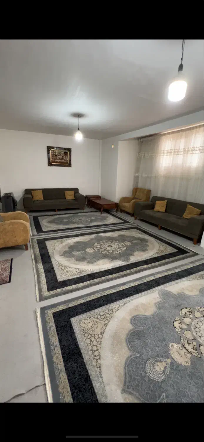 آپارتمان ۹۰متر طبقه دوم دوخواب توکلی یکه دکان منجم