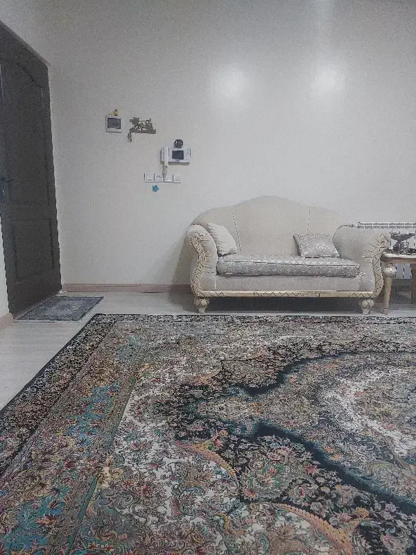 اجاره واحد ۶۵ متری