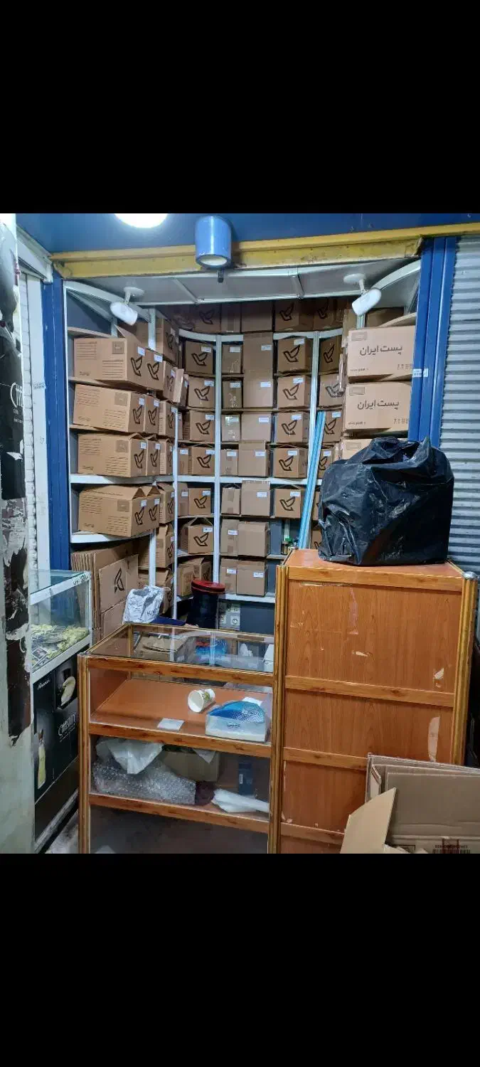 مغازه بازار بزرگ  جهت لوازم ارایشی فروشی یا رهن