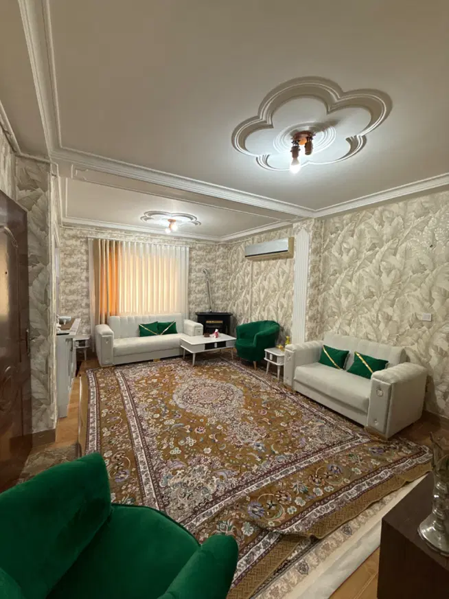 آپارتمان۲خواب ۸۷ متری تک واحده تاپ لوکیشن فلکه گاز