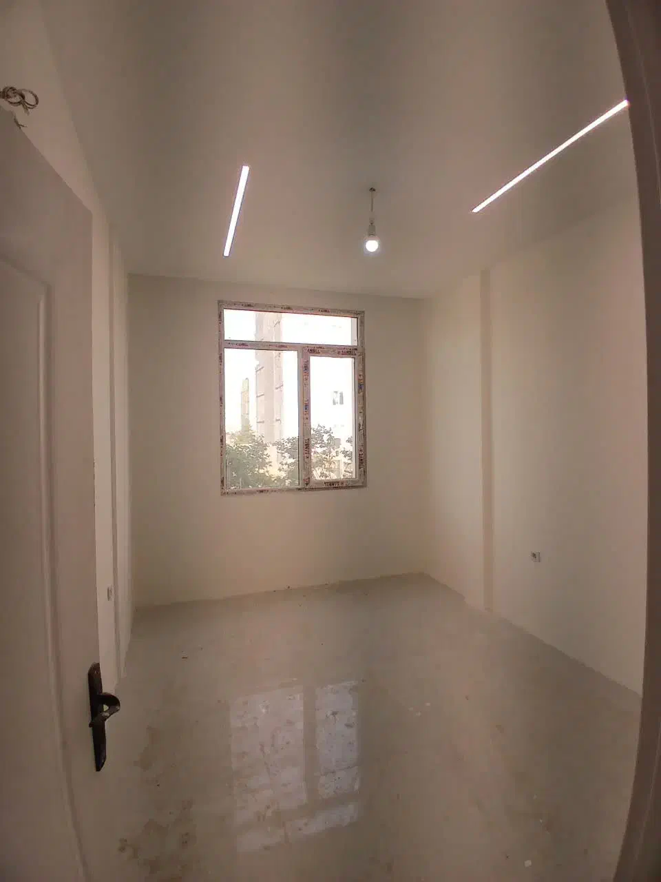 اپارتمان ۱۱۵ متری دو خوابه خیام شمالی