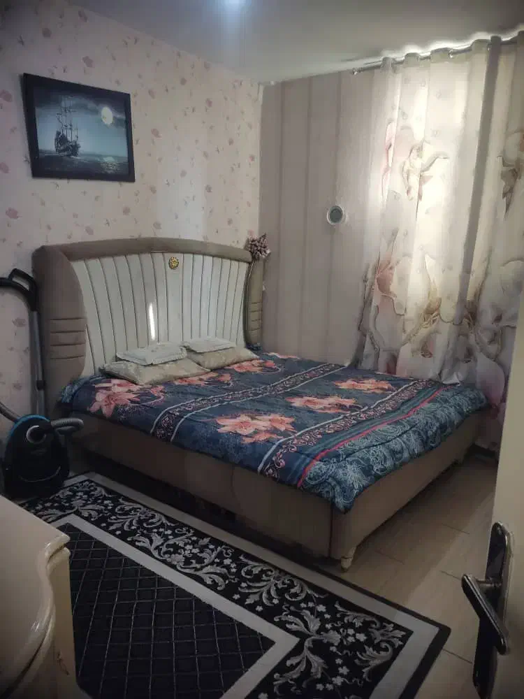 ۶۵ متر بازرگان
