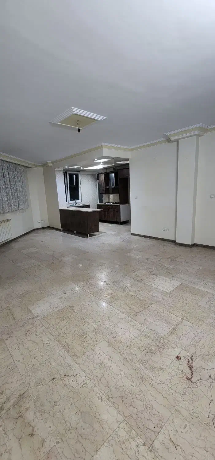 اجاره آپارتمان ۹۰ متری علامه امینی شمالی