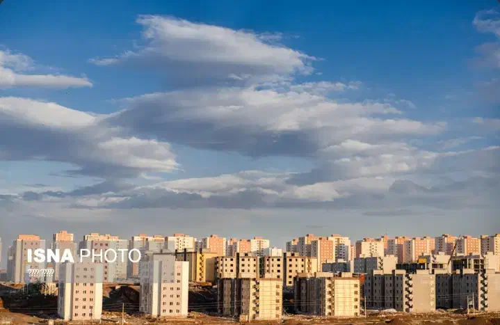 معاوضه مسکن مهر فولادشهر  با شاهین شهر