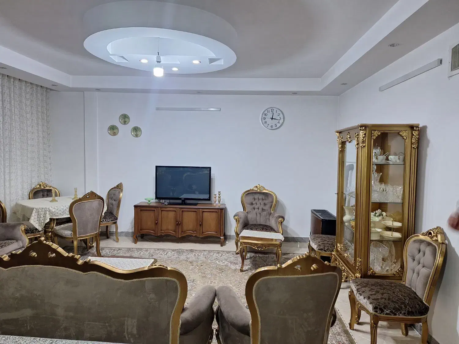 اپارتمان طبرسی شمالی ۱۲
