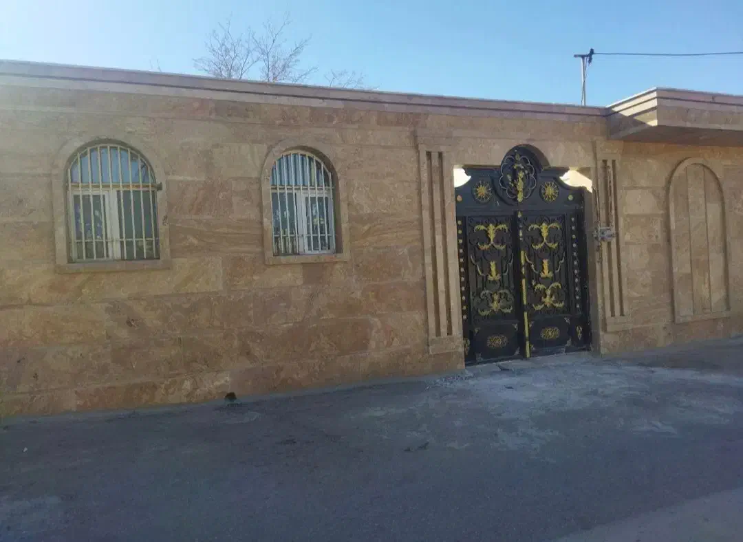 ویلا ۶۰۲ متر سند دار در نجم آباد نظرآباد