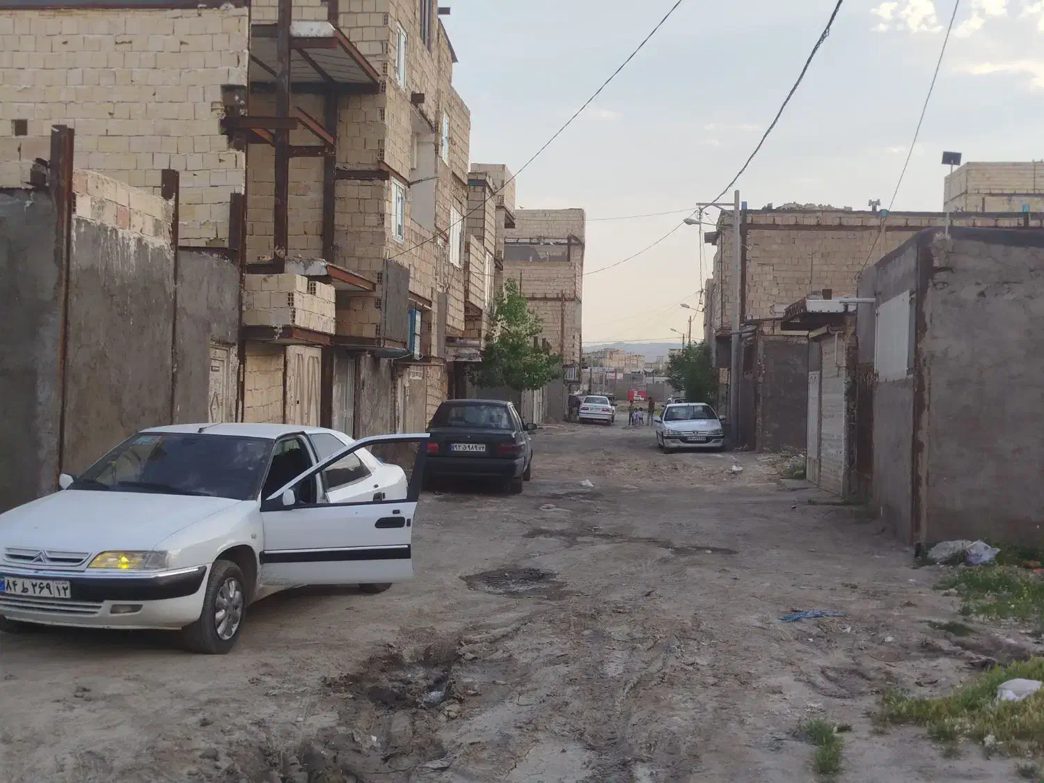 زمین فروشی کشاورز به متراژ 72 متر