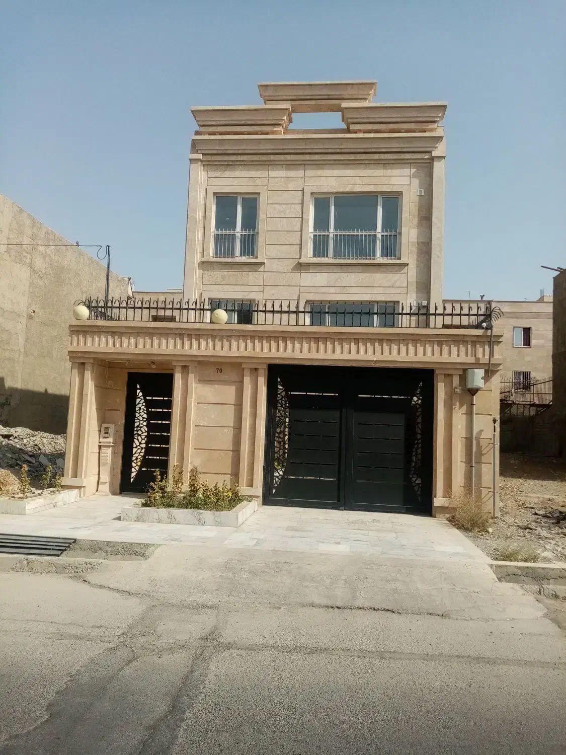 ویلایی دوبلکس 400متربنافاز5 اندیشه