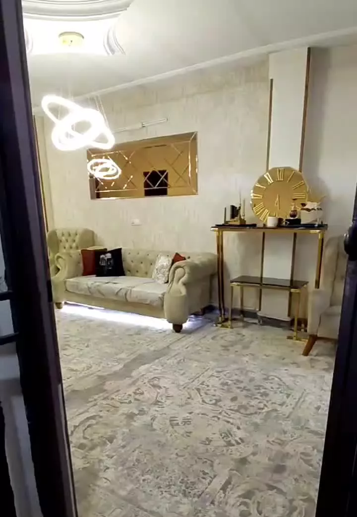 آپارتمان فروشی ۹۰ متری امیریه شهریار