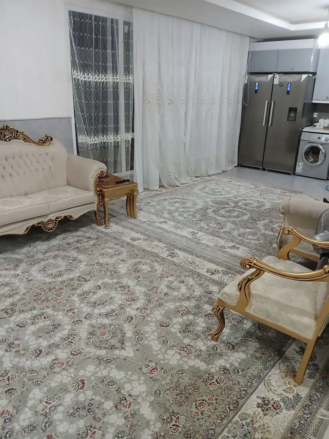 منزل‌ اجاره ای  واقع در خیابان مدرس.