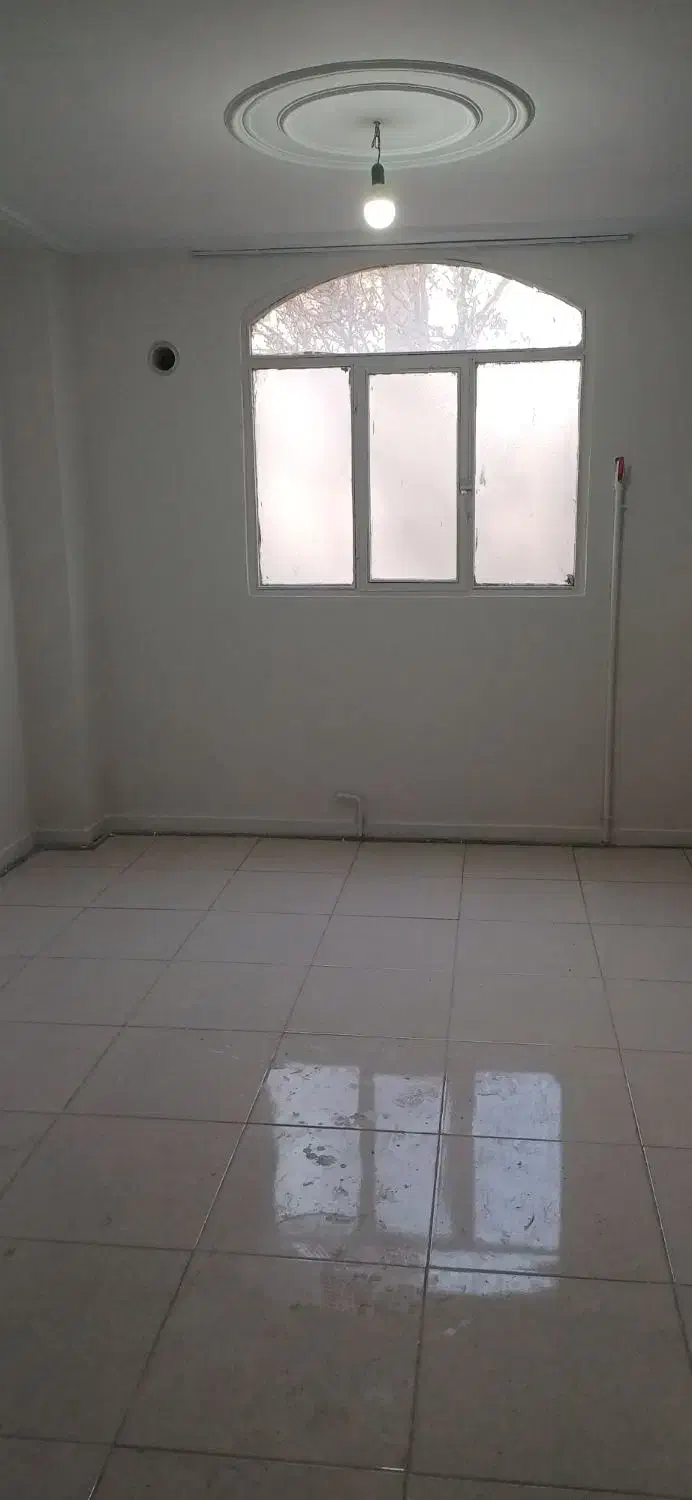 اجاره آپارتمان ۵۲متری تولیددارودرجزینی