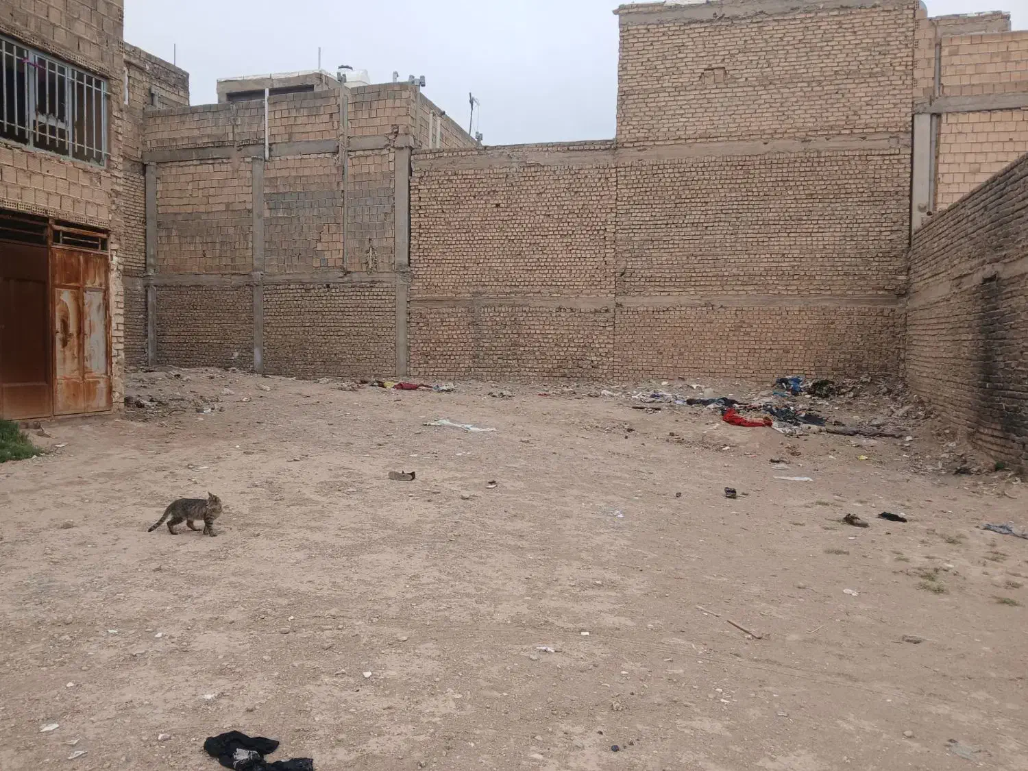 زمین مسکونی