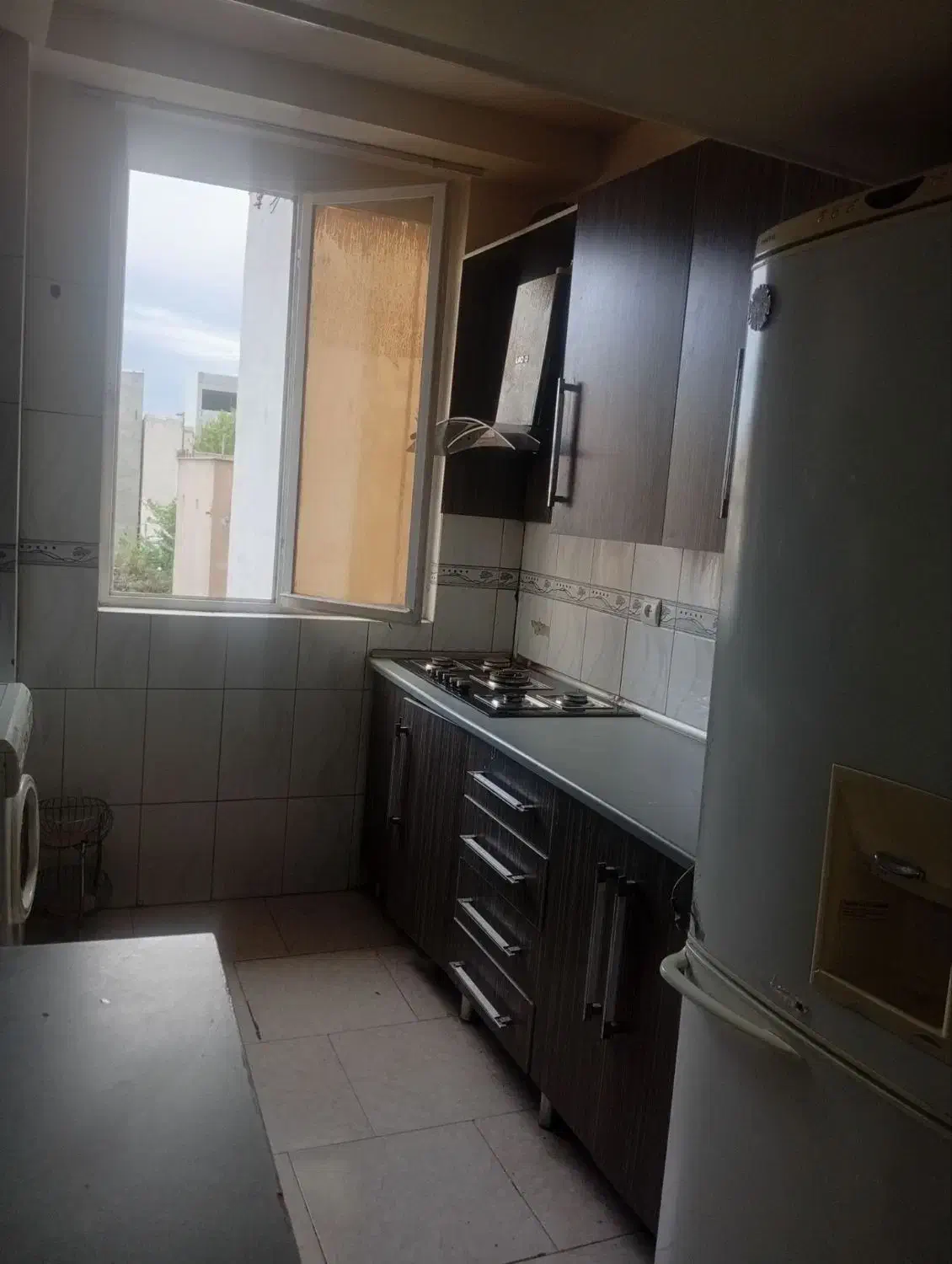 ۴۷متر+آسانسور، خیابان سبحانی