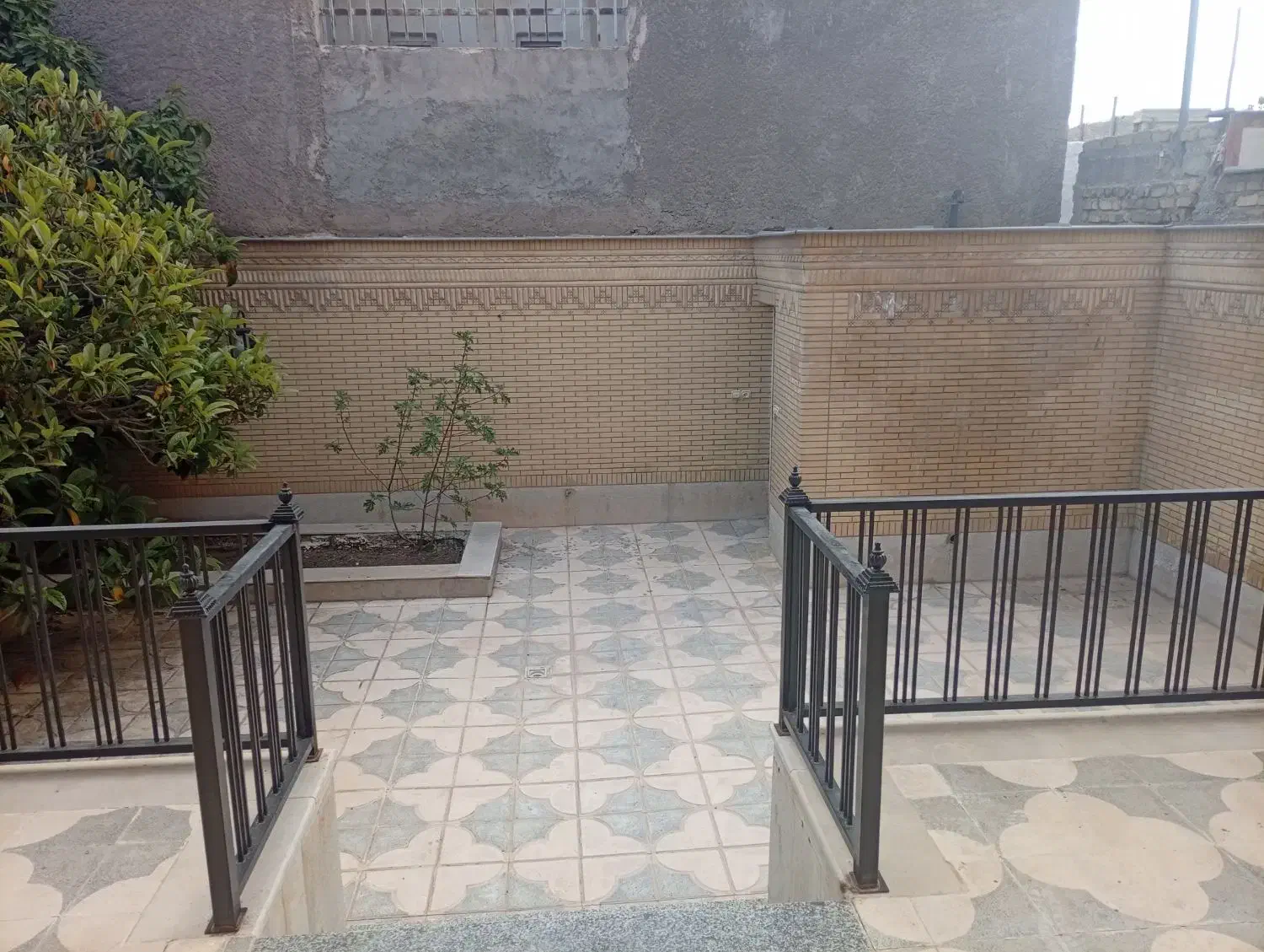 رهن یه طبق دربست فاز یک بلوار ارم