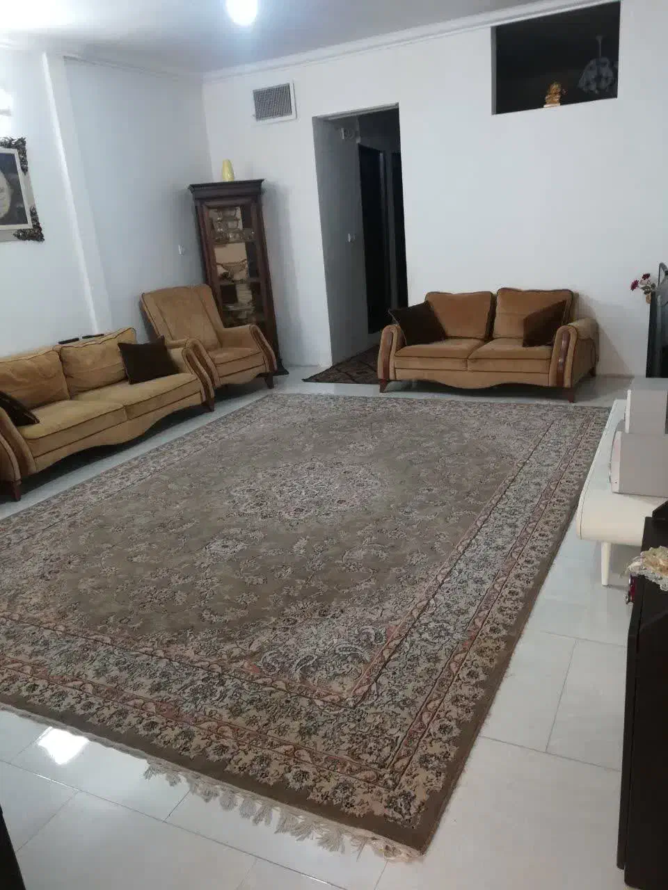 آپارتمان۱۱۵ متر با هوایی کشف توس ۳۳ شقایق