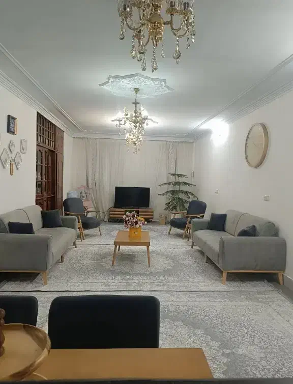هم خونه هم خانه