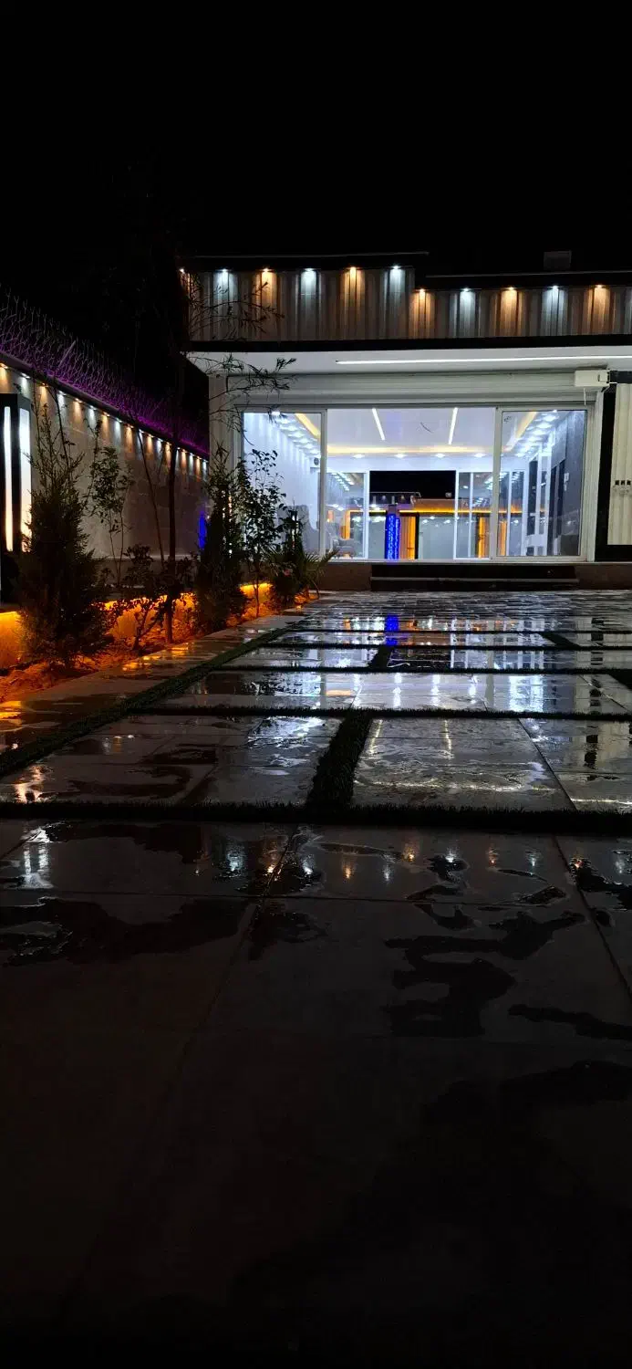 فروش باغ ویلا نوساز لاکچری غرب اصفهان