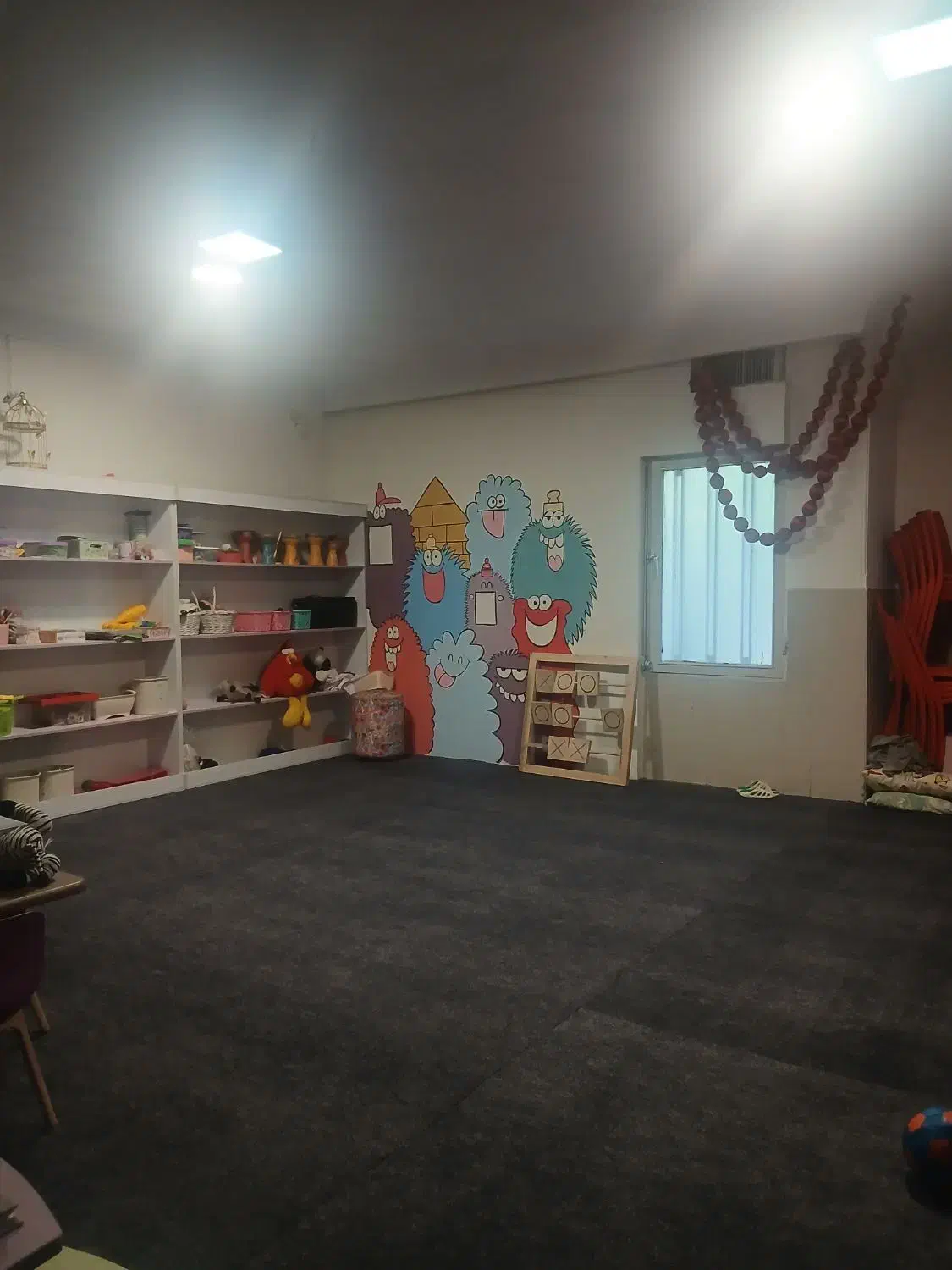 اناق،۴۰ متری