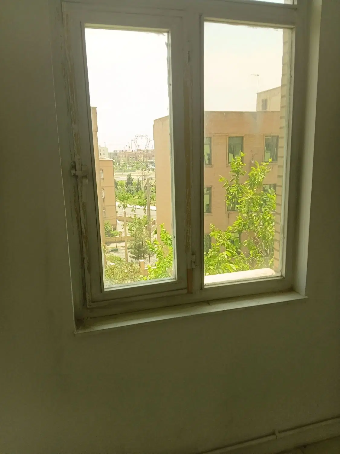 اجاره مغازه بازار میلاد ط همکف ۱۵متری  املاک خیر