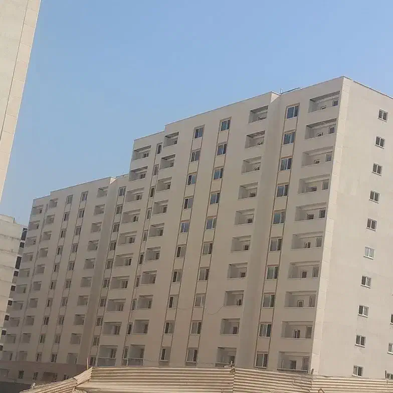 معاوضه مسکن ملی با خانه در حاجی آباد