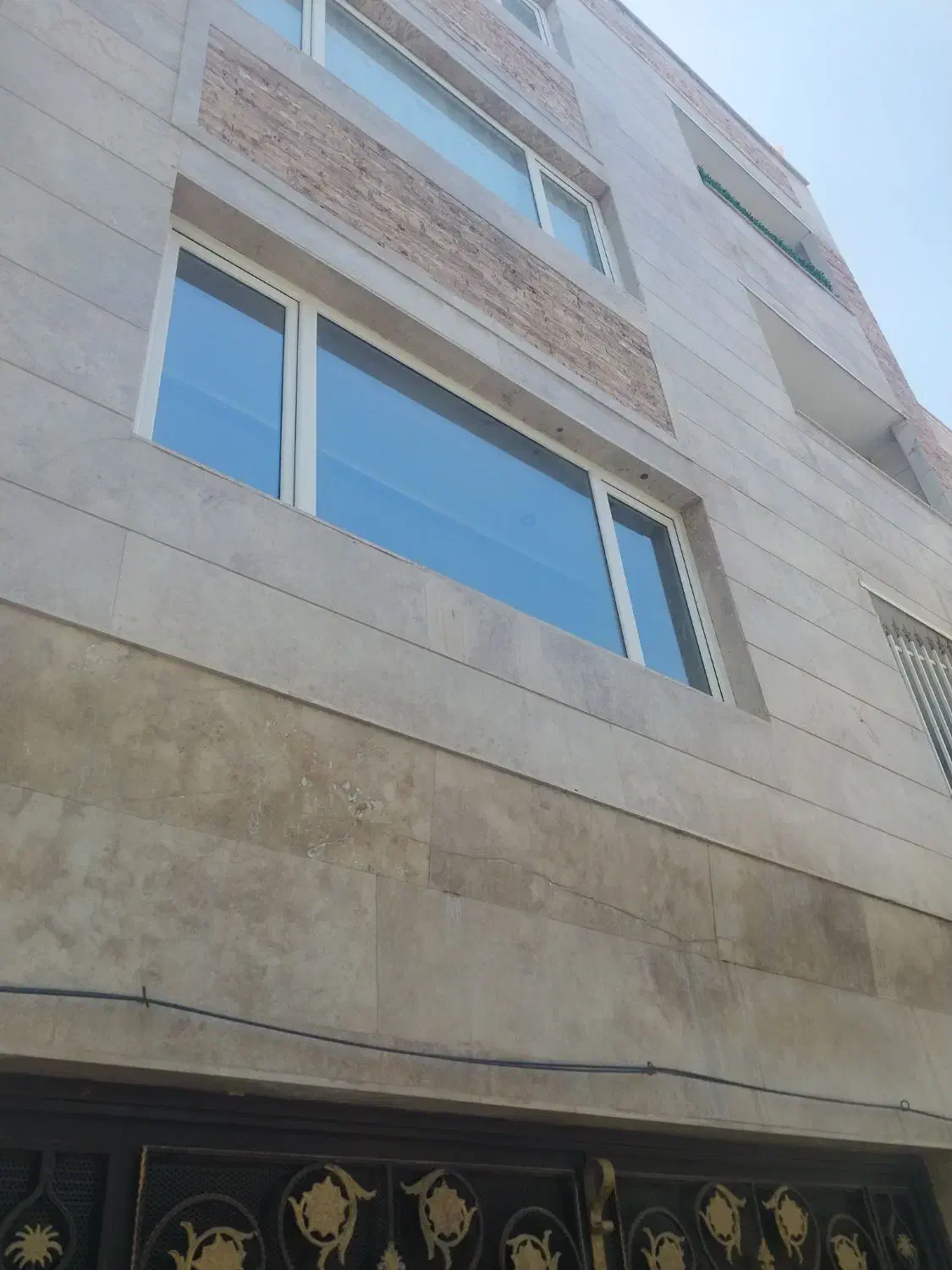 اپارتمان تک واحدی  رهنی شهرک حمید