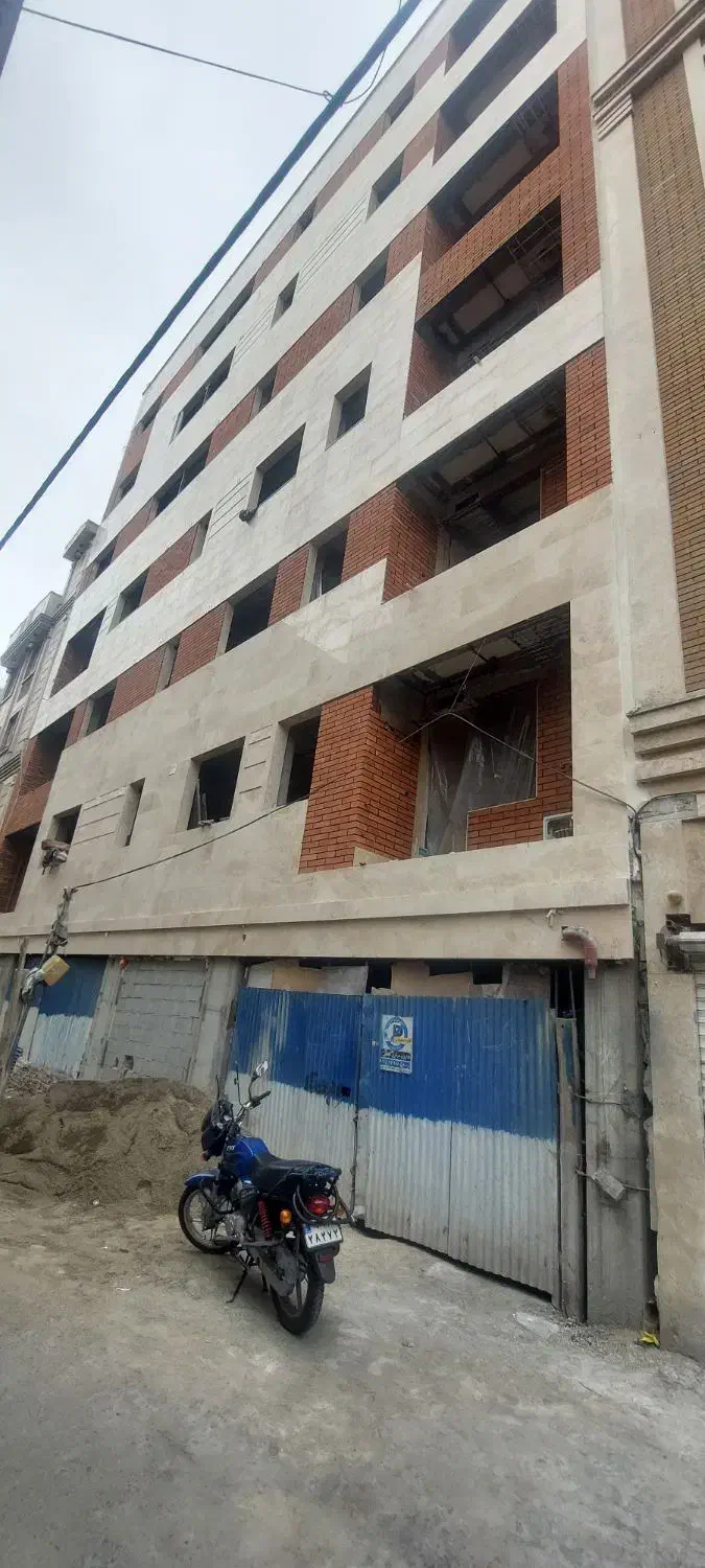 پیروزی ۵۸ متر تک خواب نوساز
