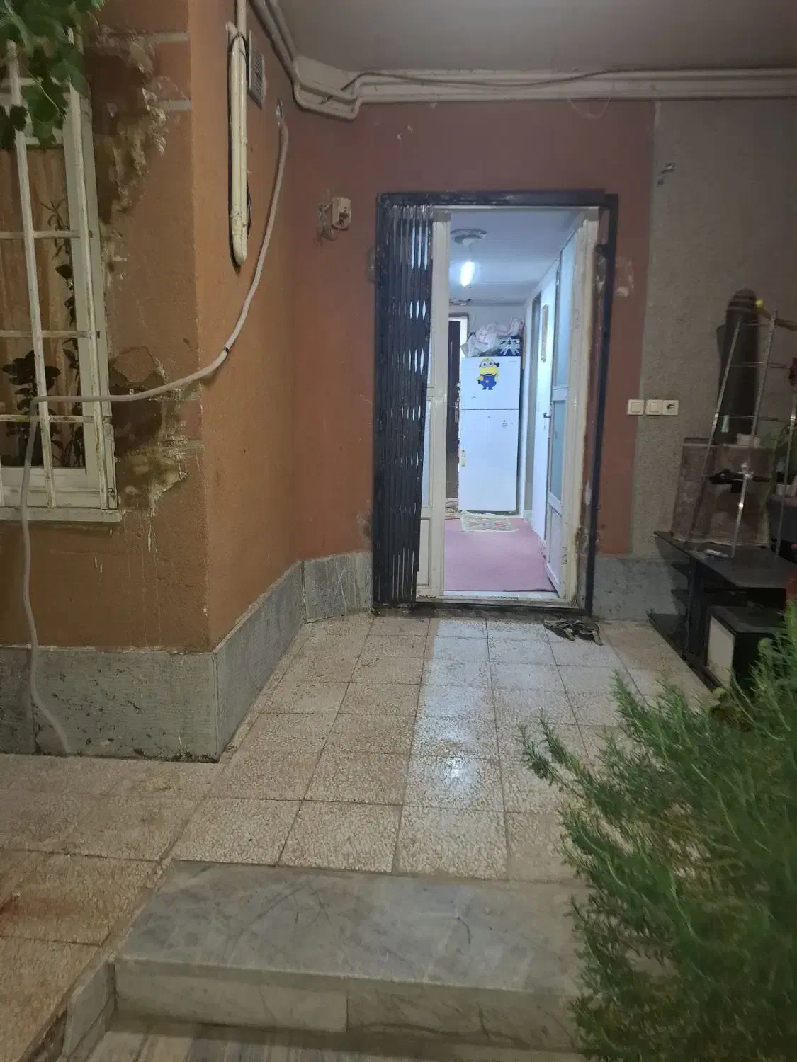 فروش مهرگان فاز1اسمان27ط همکف ماشین رو.
