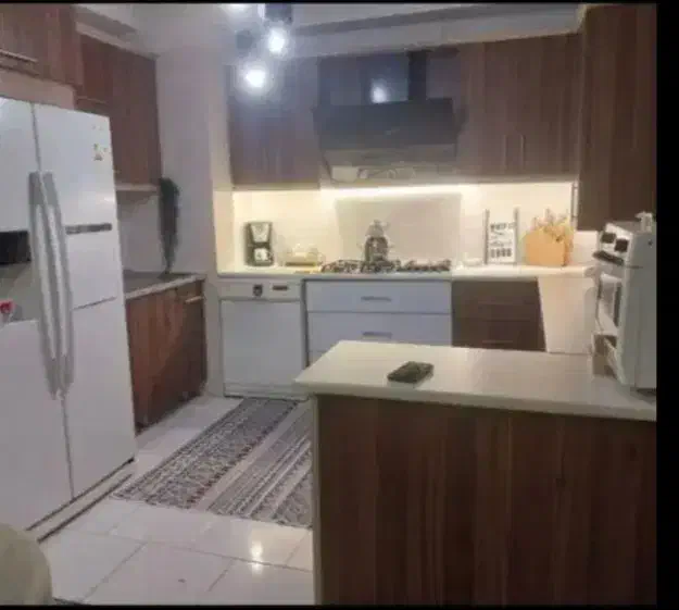 هم‌خانه