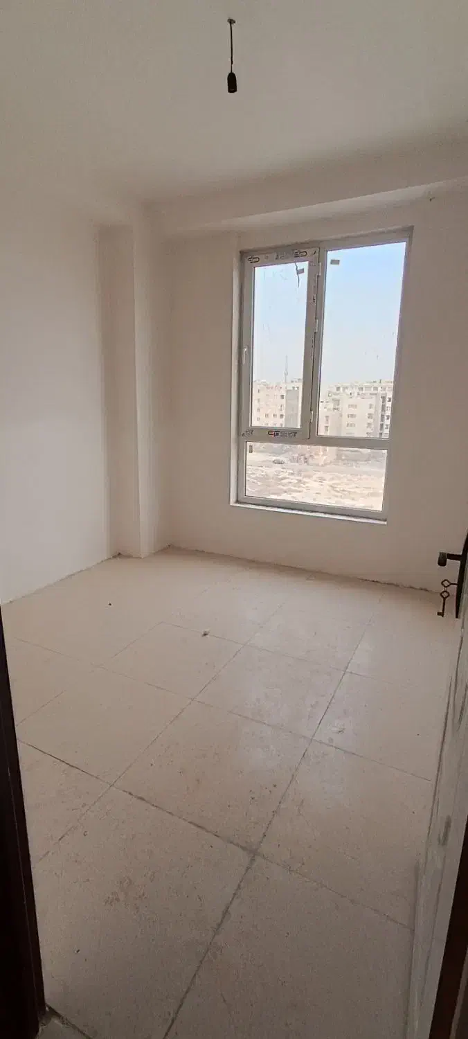واحد 82متری کلید نخورده