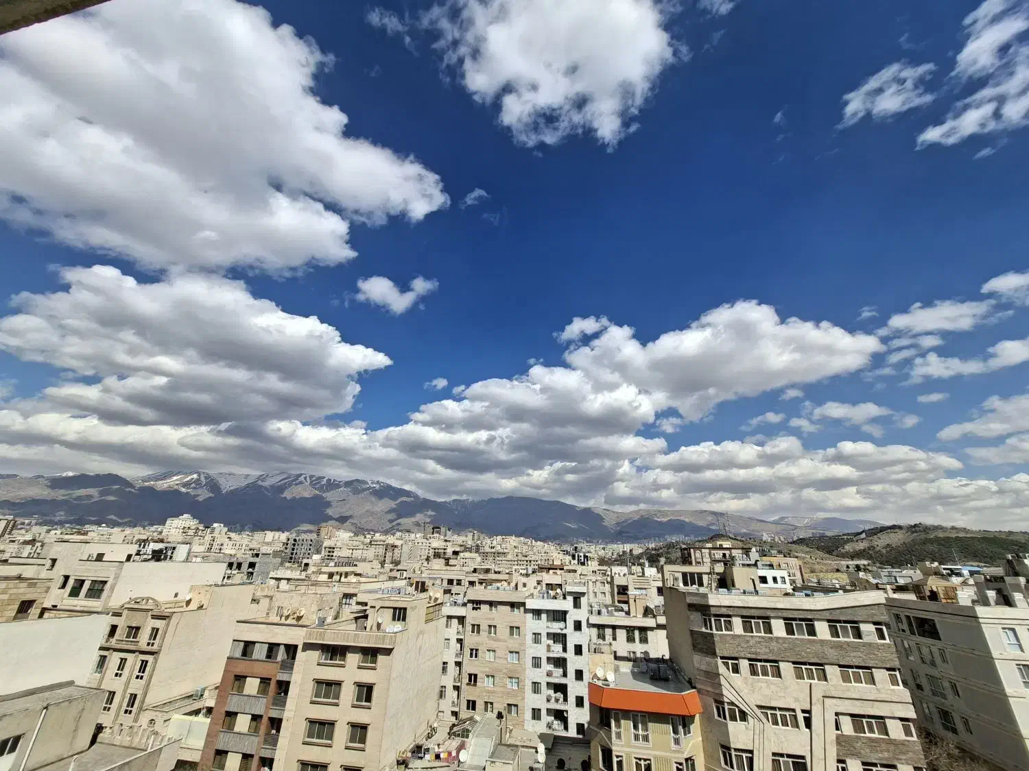 ۸۰ متر دو خواب پناهی نیا