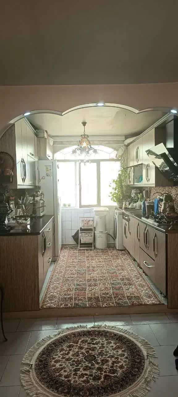 واحد اجاره ای   56 متری