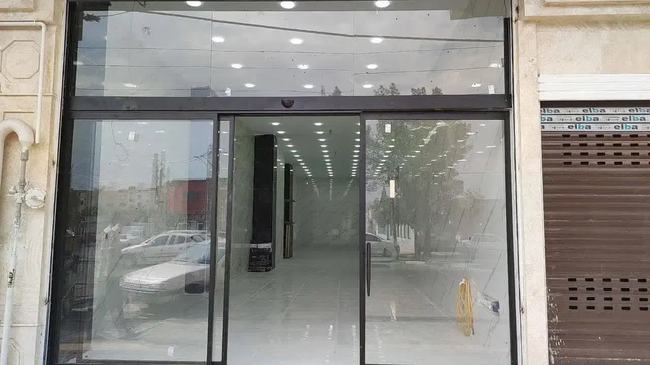 اجاره مغازه ۱۶۰ متری واوان