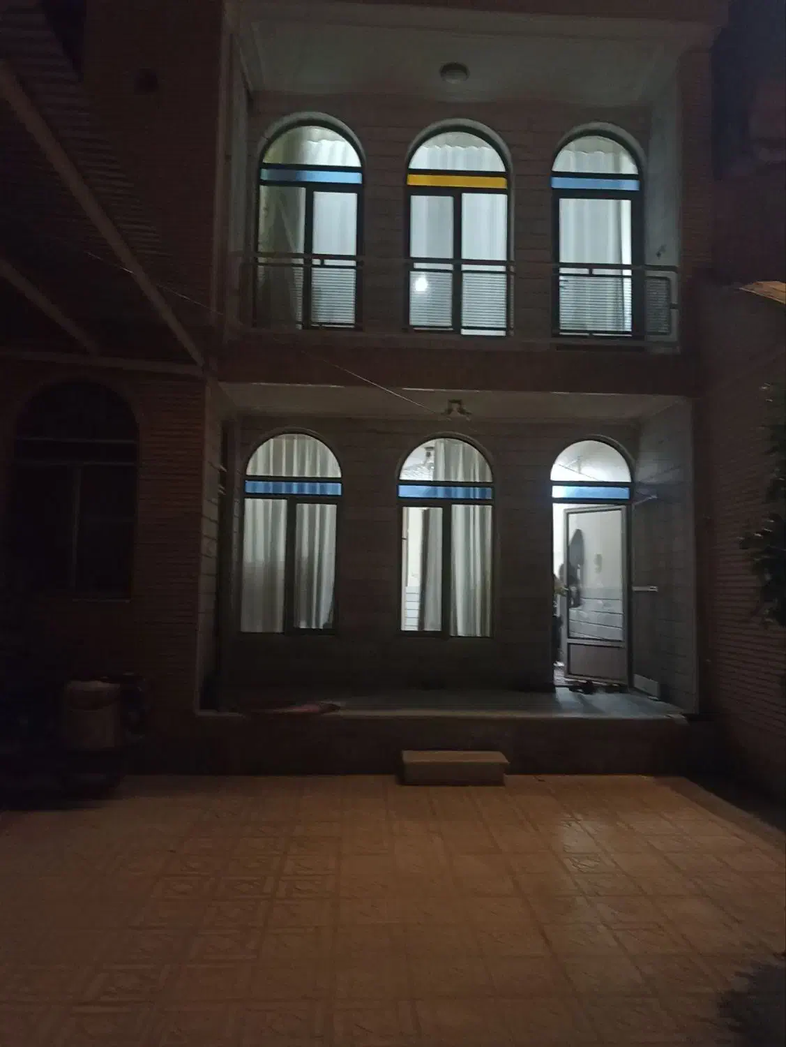 فروش منزل مسکونی دوطبقه