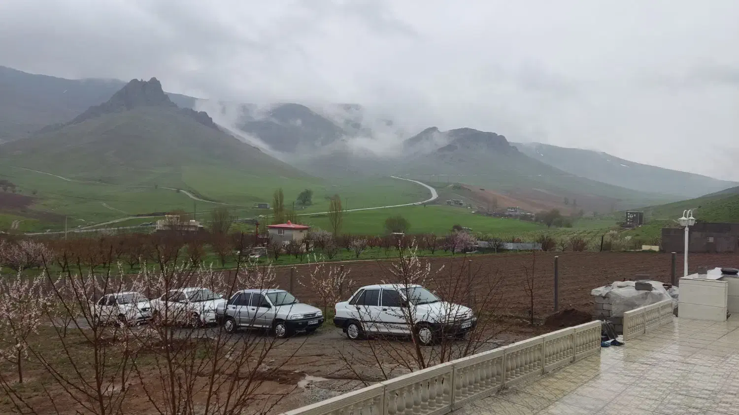 اجاره سوییت (خانه باغ ویلایی)