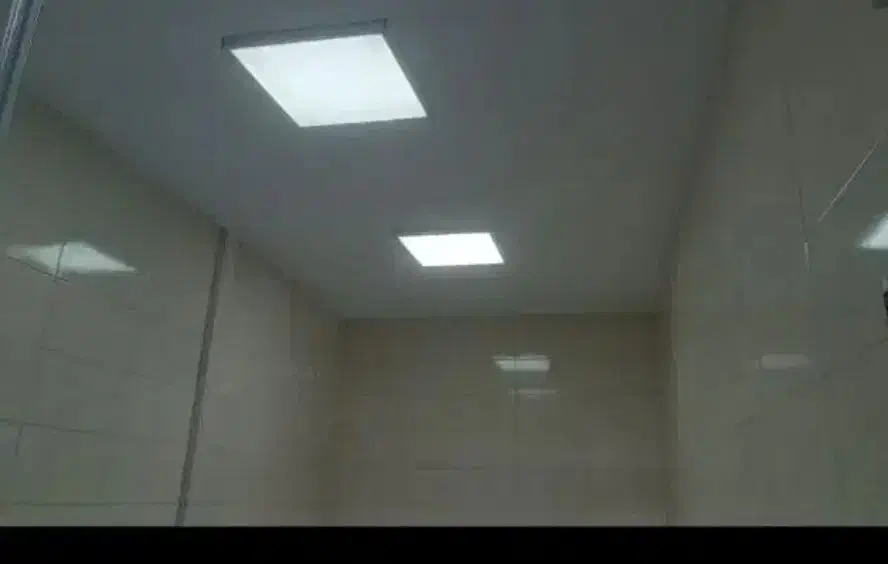 **مغازه ۲۰ متری**