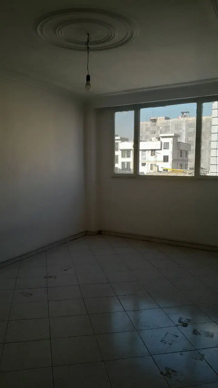 ۴۴ متر بازرگان دوم سندی