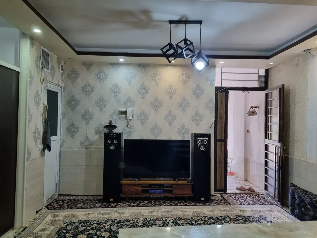 خونه یک خوابه تمیز و مرتب