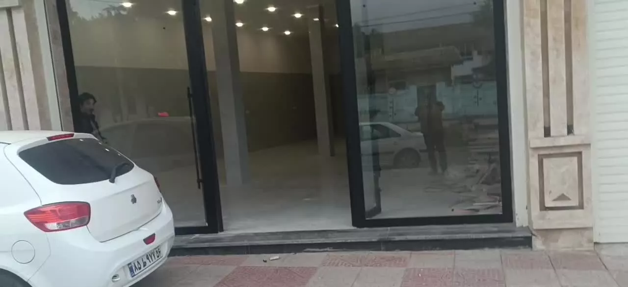 اجاره 150متر تجاری بابر 12 متر فول امکانات وسط شهر