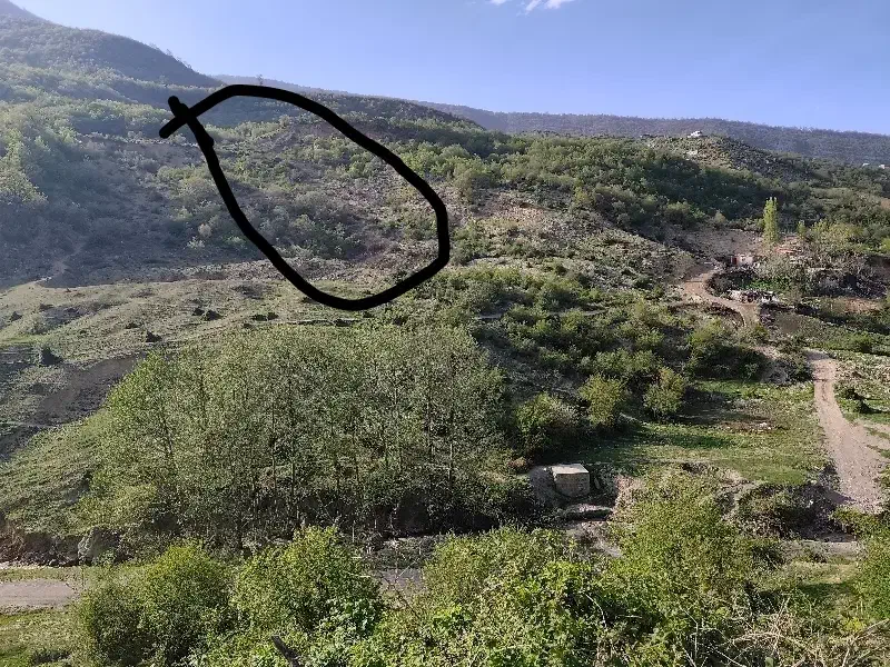 زمین زیارت جاده آبشار