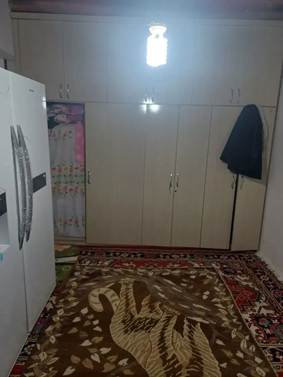 حیاط دو طبقه به متراژ 70متر در محله احمدآباد آباد