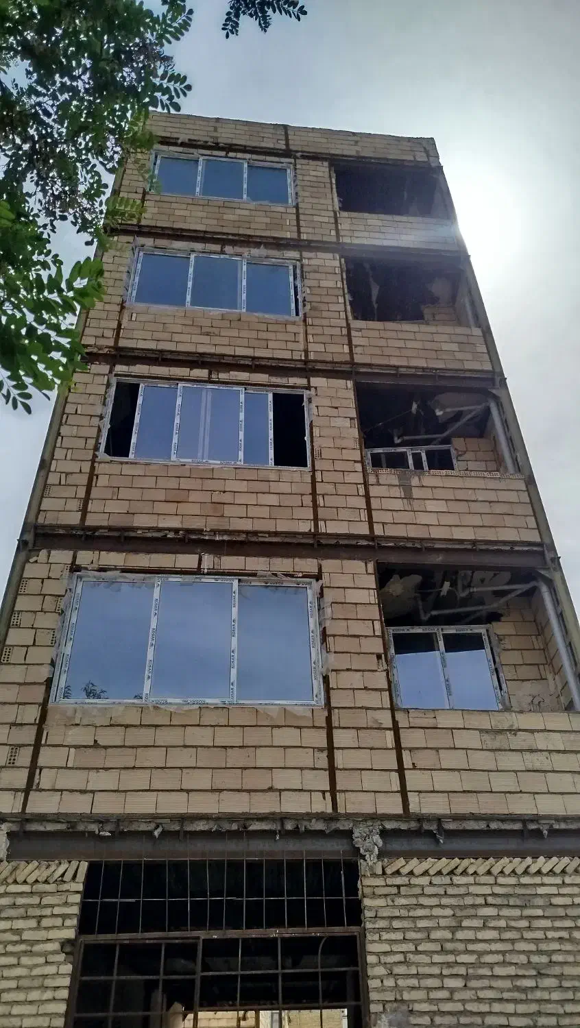 هوایی پنجم روی پیلوت